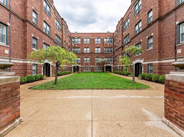 114 Lincoln Ave APT 3C, Riverside, IL 60546