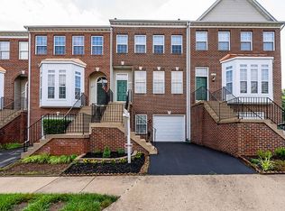 6219 Frosty Winter Ct, Centreville, VA 20120