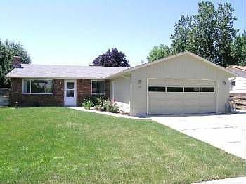 2nd image of 299 S Harlan Pl