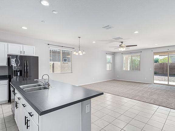 5th image of 4019 S 181st Dr