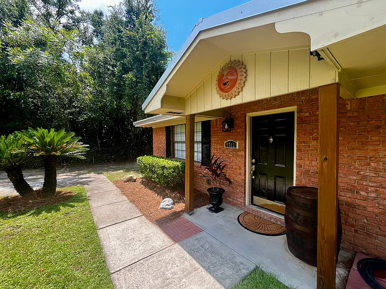 9713 Bear St — Photo 33