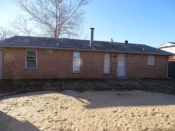 2nd image of 485 W 150th St S