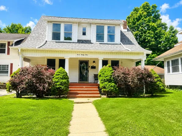 723 Crescent Dr, Sidney, OH 45365