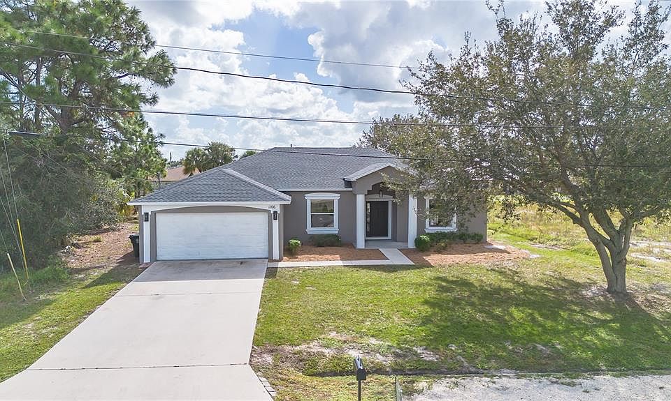1st image of 1106 SW HUNNICUT AVENUE