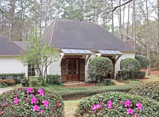 14 Canebrake Blvd, Hattiesburg, MS 39402