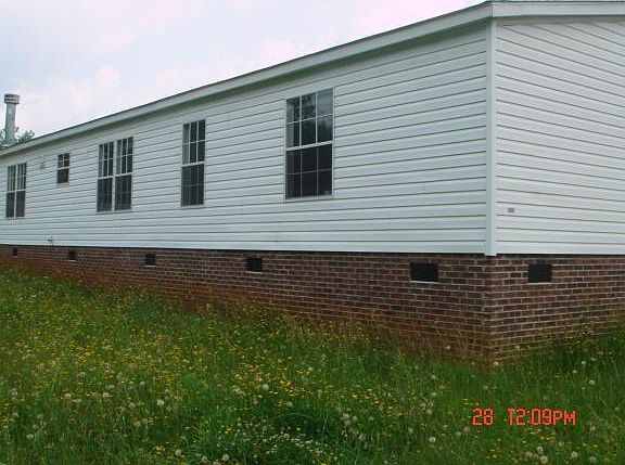 4th image of 12 Lakanwood Ln