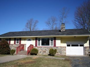 115 Azalea Dr, East Stroudsburg, PA