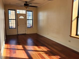 2755 W Augusta Blvd #3, Chicago, IL 60622