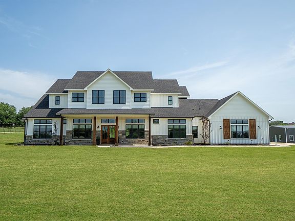 2nd image of 10652 Fincher Rd