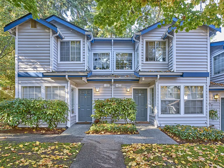 Edmonds Gateway — Photo 15