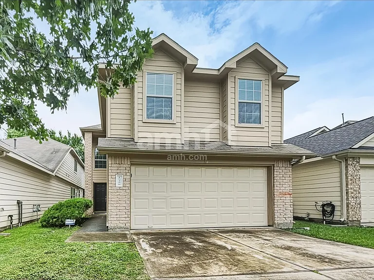 15458 Bammel Oaks Ct — Photo 1