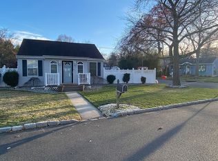 190 20th Ave, Brick, NJ 08724