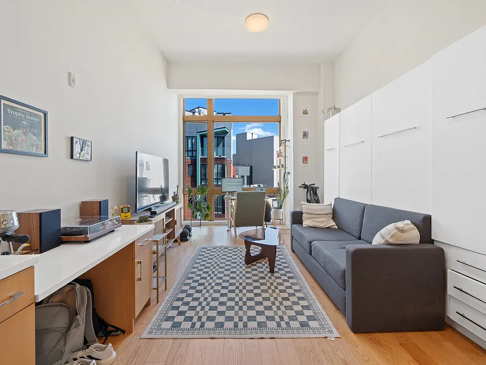 333 Newark Ave #402