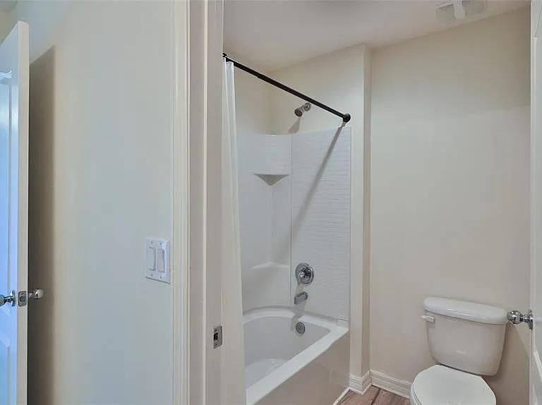 441 White Coral Ln — Photo 15