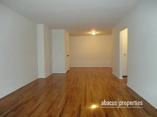 Rented by Abacus Properties | media 8
