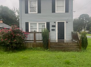 201 Raleigh Ave APT B, Suffolk, VA 23434
