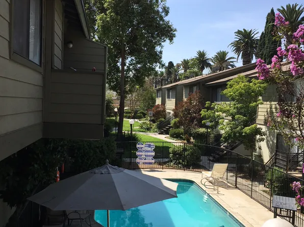 Alpine Village Apartments