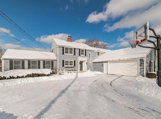 6195 Middle Lake Rd, Clarkston, MI 48346