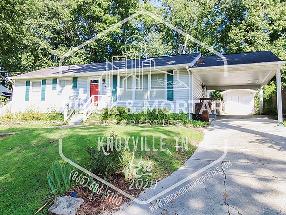 2nd image of 121 E Arrowwood Rd