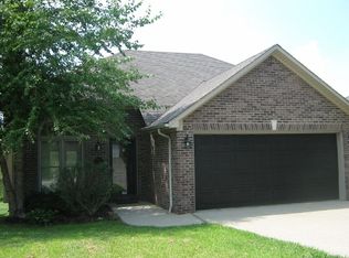 256 Forest Hill Dr, Lexington, KY 40509