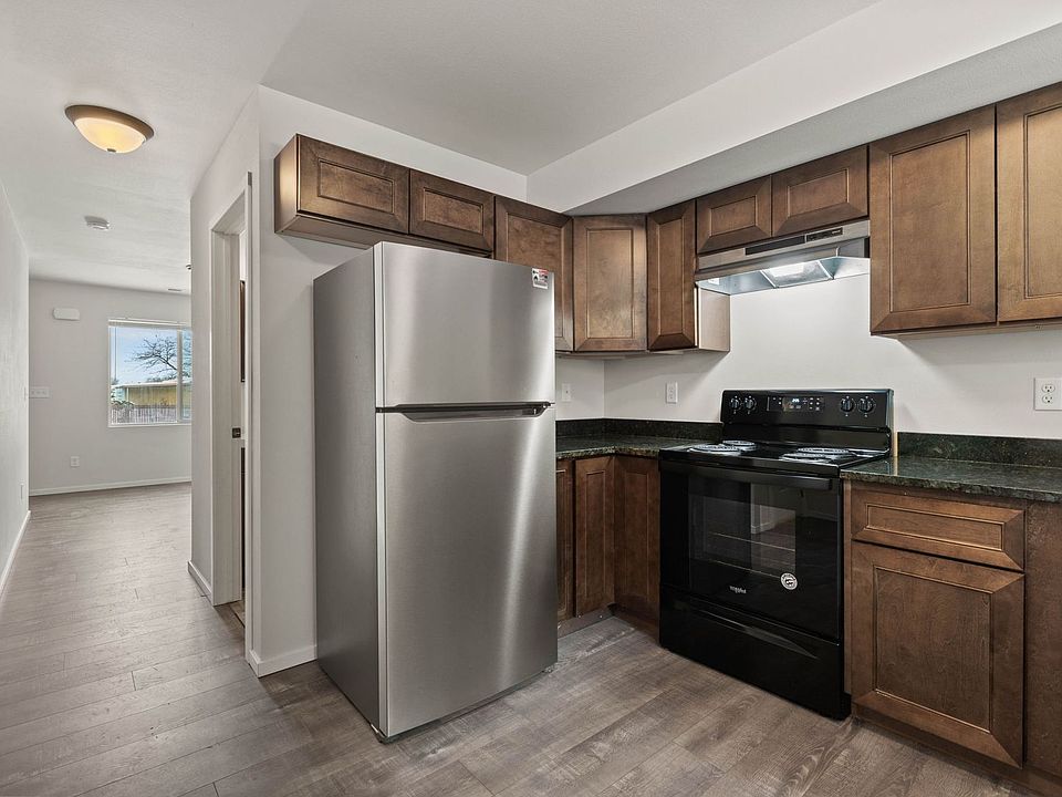 Fruitvale Townhomes modern apartment living 7320 S Fruitvale Rd Cheney WA Zillow