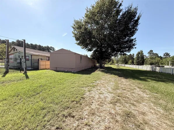 1570 County Road 3479a, Cleveland, TX 77327