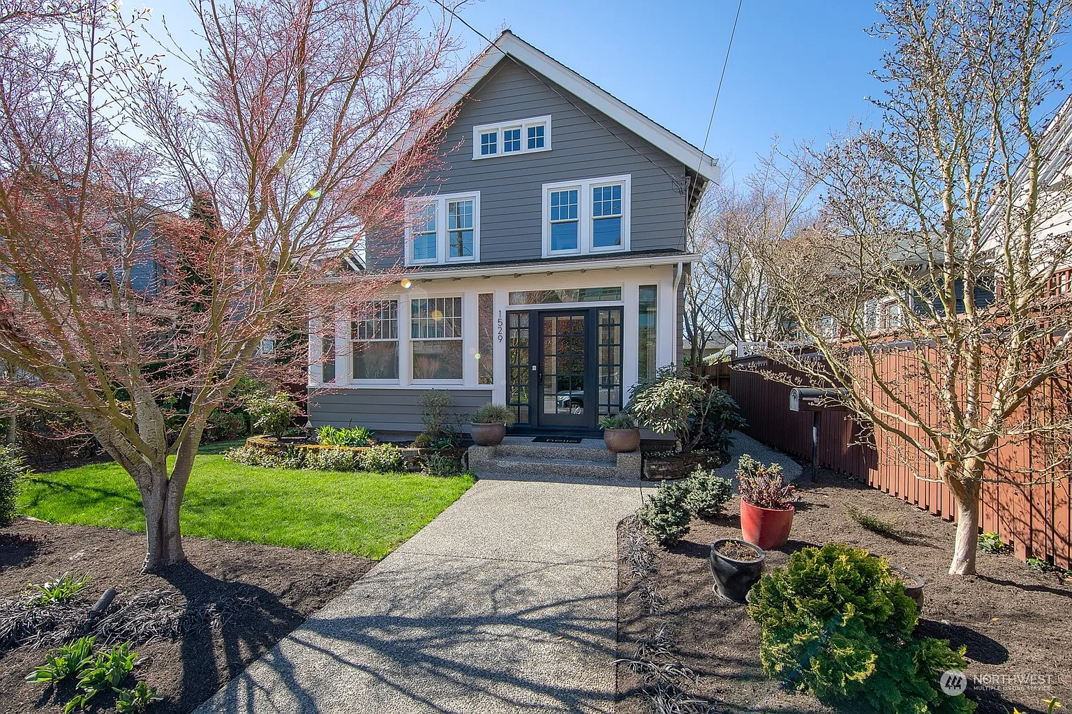 1529 10th Avenue W photo 1