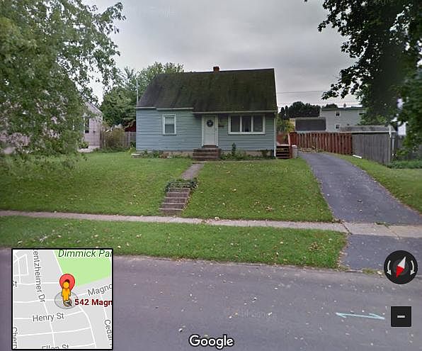 Picture of the house from Magnolia road.