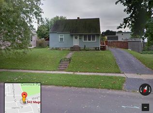 542 Magnolia Rd, Hellertown, PA 18055