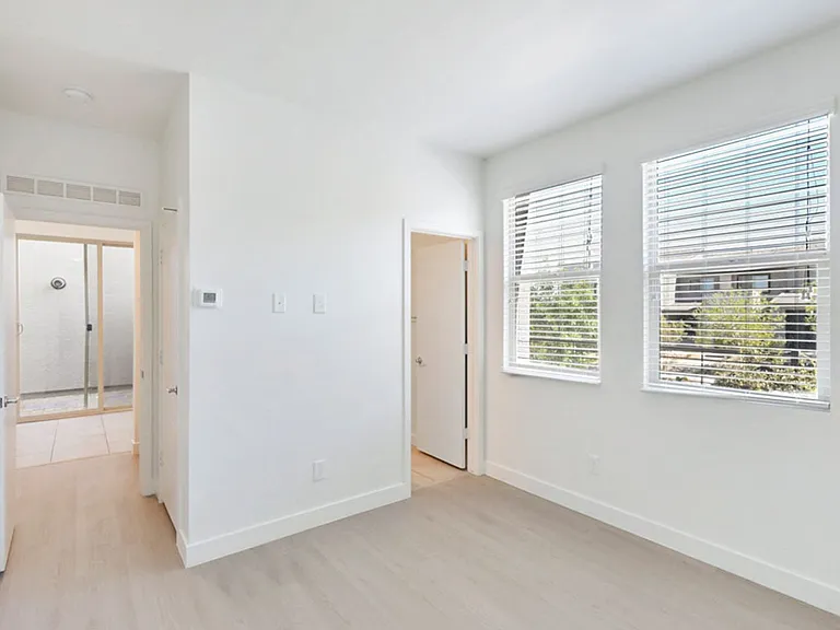 11604 Kindle Corner Ave — Photo 9