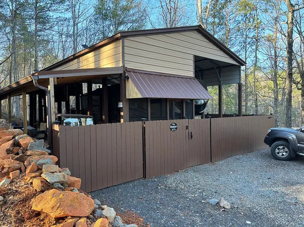 151 32nd St, Ellijay, GA 30540