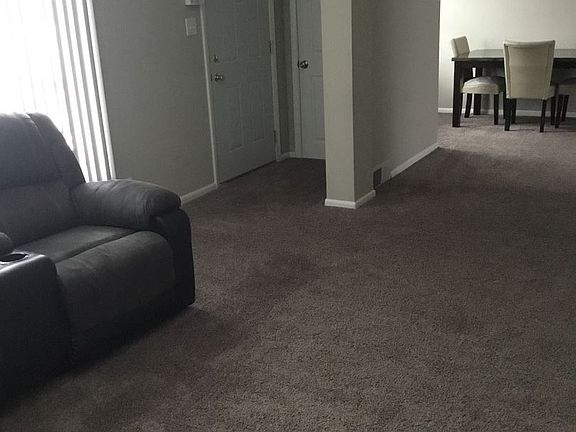 4th image of 1720 Pierce Ave