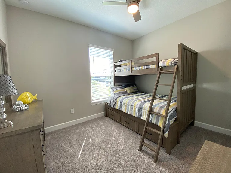 4520 Crestpoint Way — Photo 24