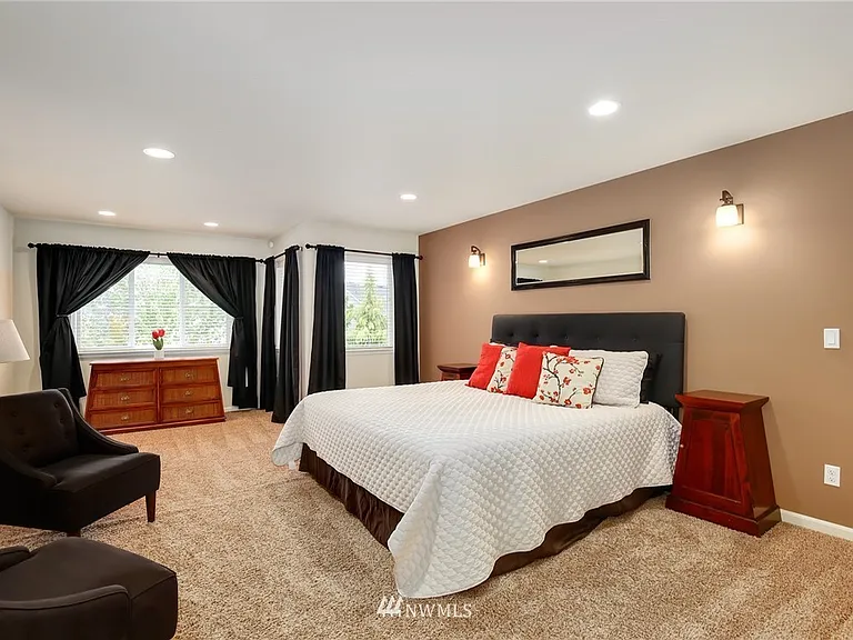 5126 NE 8th St — Photo 23