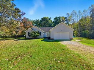 12001 Harcum Rd, Gloucester, VA 23061