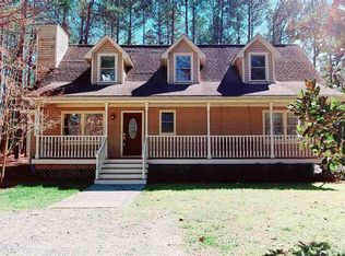 525 Jasmine Rd, Fuquay Varina, NC 27526