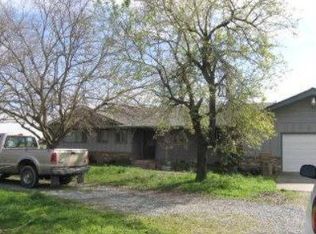 13120 E Peltier Rd, Acampo, CA 95220