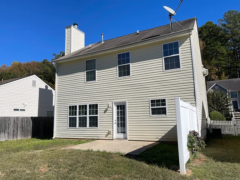 166 Rosemont Ct — Photo 34