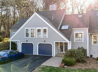 29 Goldfinch Ln, Nashua, NH 03062