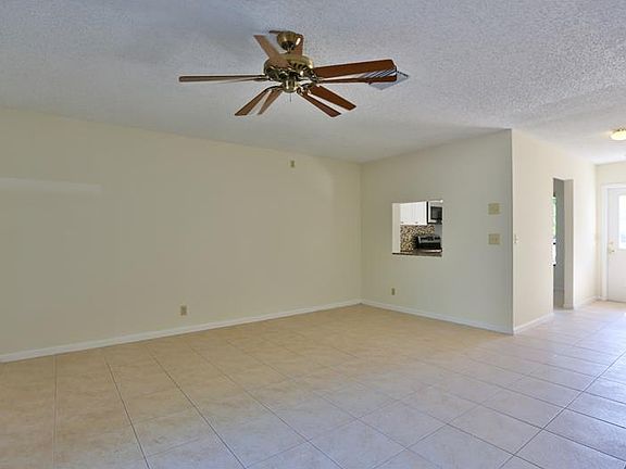3rd image of 5500 Cannon Way APT B