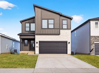 1077 NW Macarthur Ln, Waukee, IA 50263