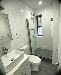 Rented by Benyamin Fattakhov, LREB