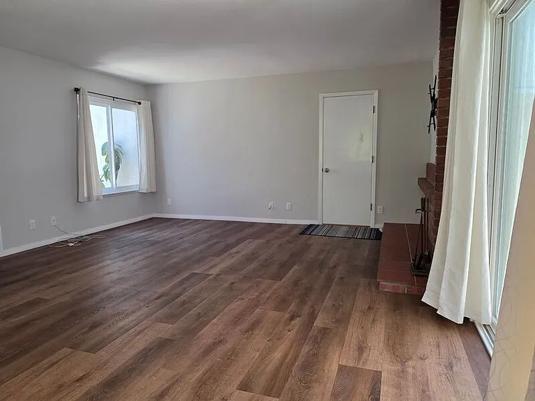 27351 Allariz — Photo 45