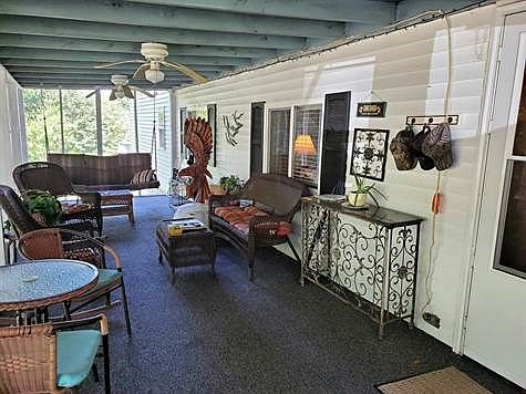4th image of 254 Aaron Ln