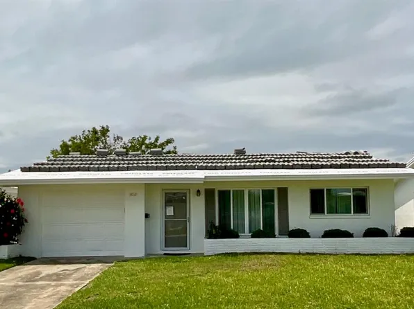 9712 36th St N, Pinellas Park, FL 33782