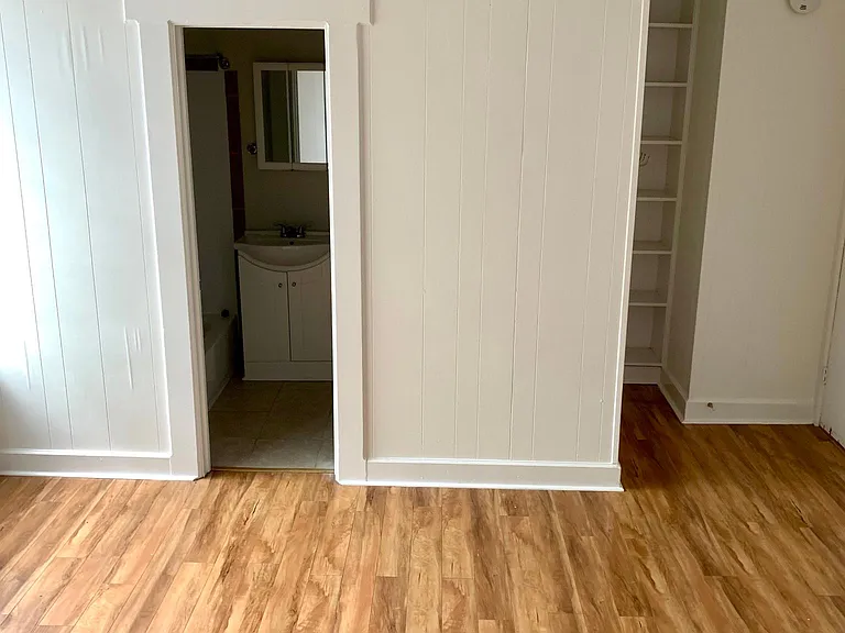 1244 Sledge Ave #B — Photo 8