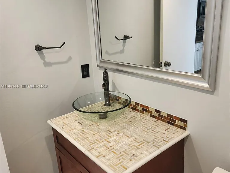 537 N University Dr #71 — Photo 17
