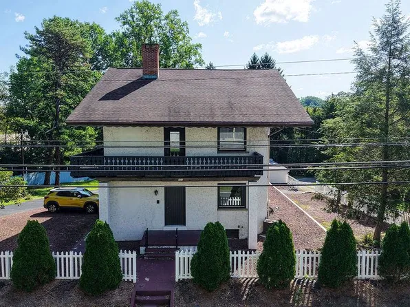 900 Morgantown Rd, Reading, PA 19607