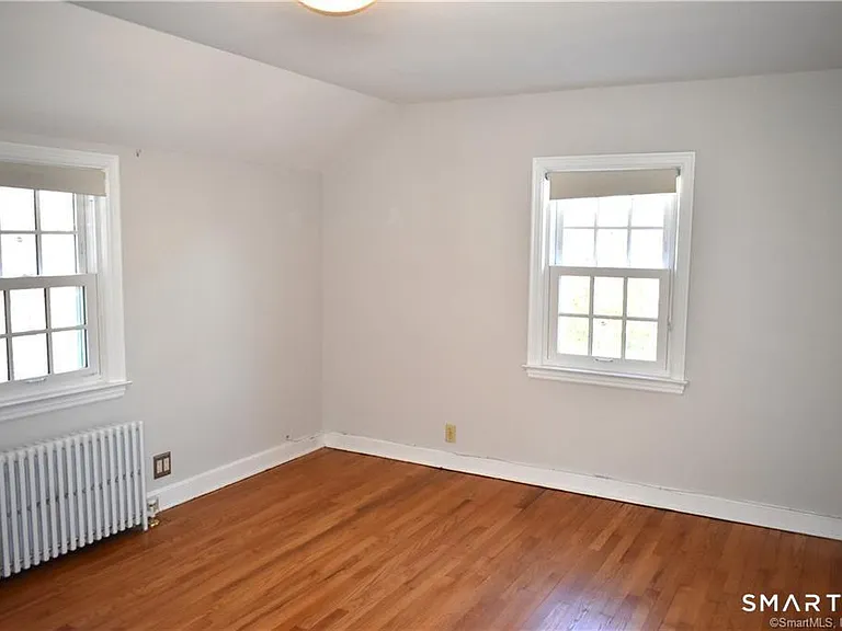 12 Southfield Rd — Photo 17