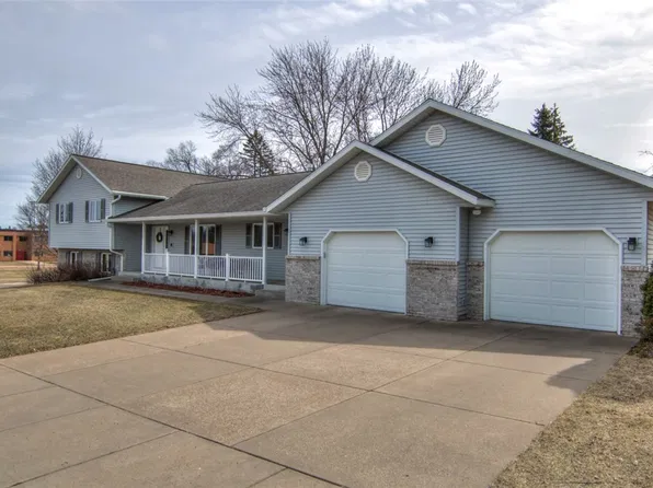1303 Bel Air Boulevard, Chippewa Falls, WI 54729